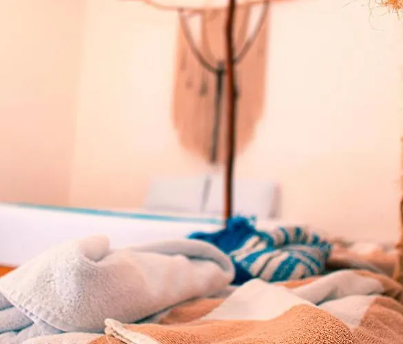 Hotel Amor Eterno *